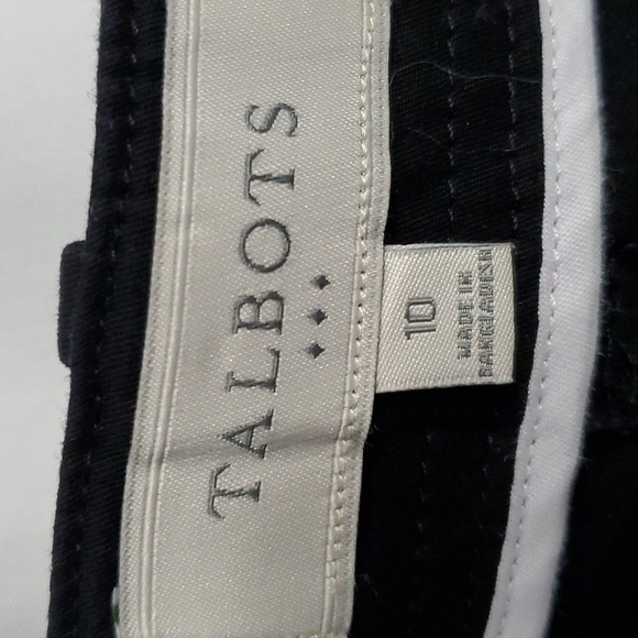 Talbots Shorts - Picture 3 of 5